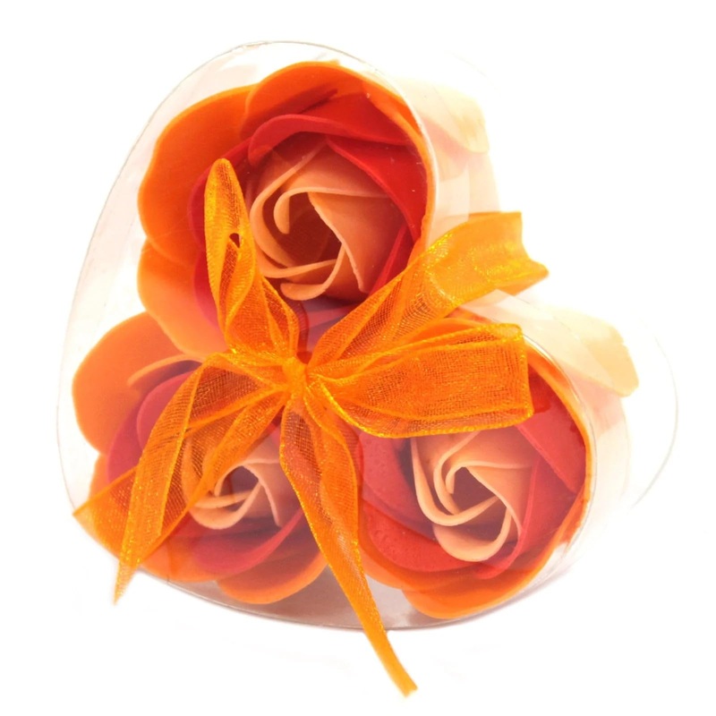 Set of 3 Soap Flower Heart Box – Peach Roses