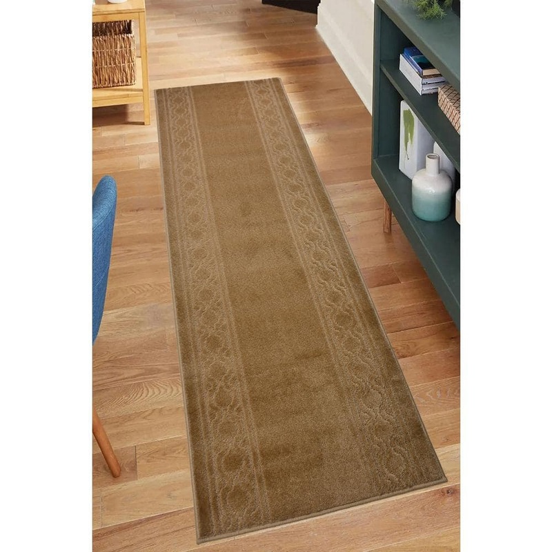 RugStylesOnline Maximus Collection Beige 31 in. W x 12 in. L Stair Runner 2.58 sq. ft. HD-MAX-BEIGE-31