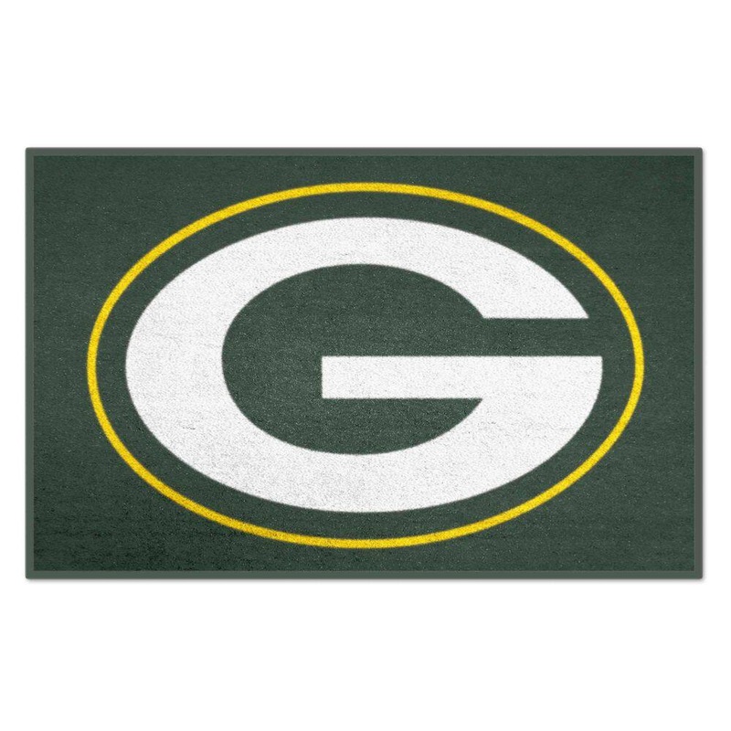 FANMATS Green Bay Packers 1.5 ft. x 2.5 ft. Starter Area Rug 5919