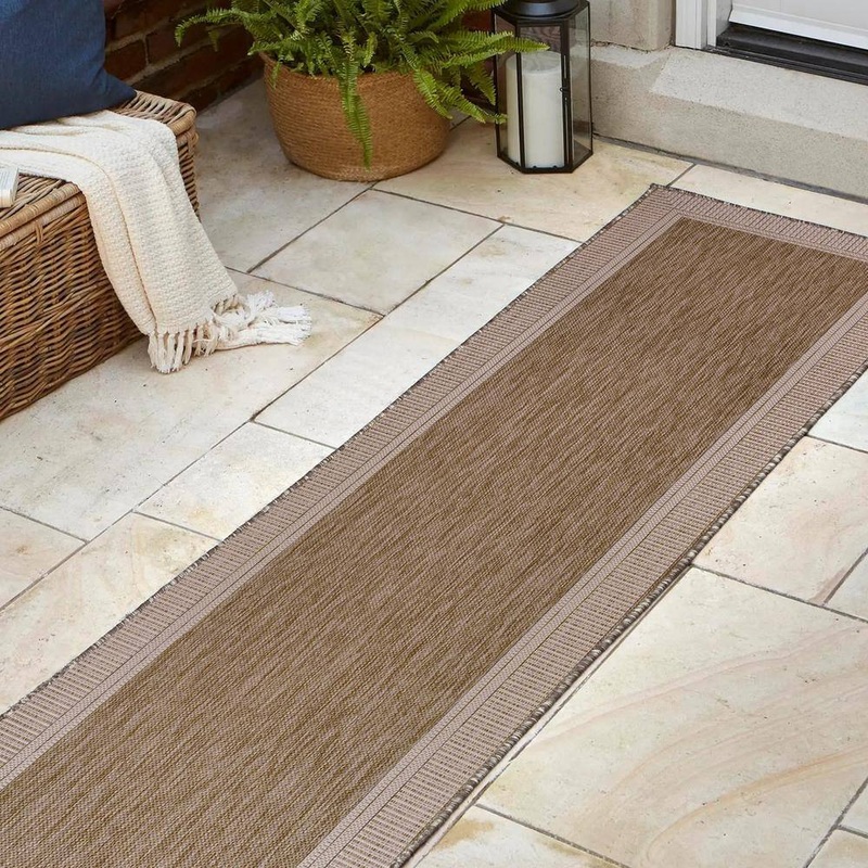 JONATHAN Y Hali Beige/Cream 2 ft. x 8 ft. Coastal Casual Wide Stripe Border Indoor/Outdoor Runner Rug TSN211A-28