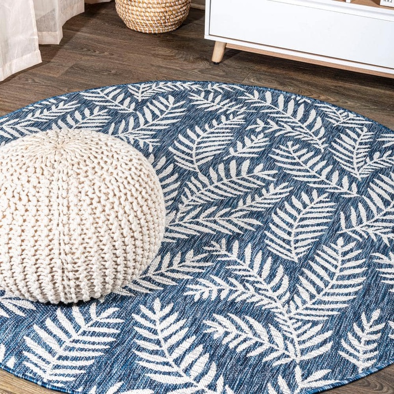 JONATHAN Y Nevis Palm Frond Navy/Ivory 5 ft. Round Indoor Area Rug SMB119B-5R