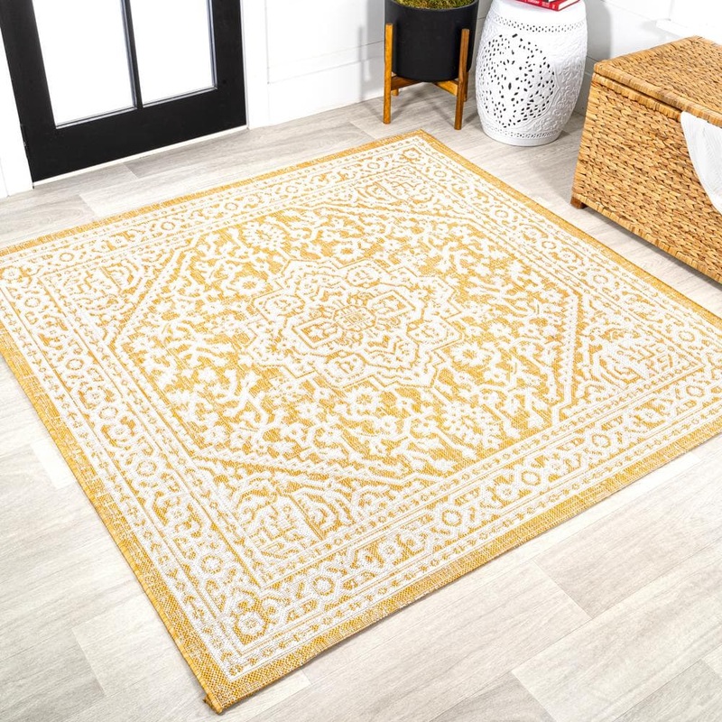 JONATHAN Y Sinjuri Medallion Textured Weave Yellow/Cream 5 ft. Square Indoor/Outdoor Area Rug SMB101I-5SQ