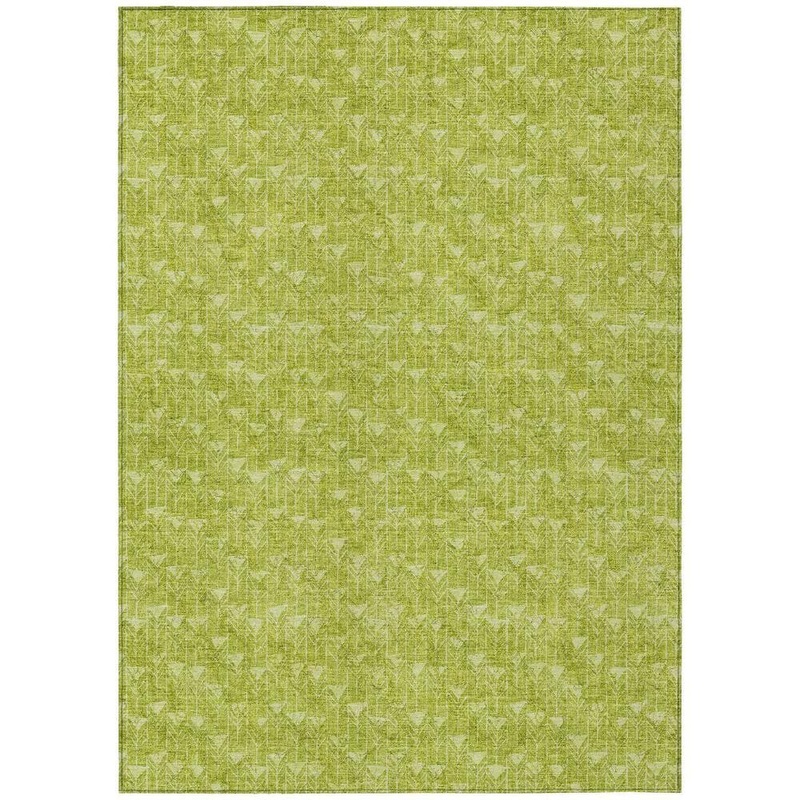 HomeRoots Moss Green 5 ft. x 8 ft. Geometric Indoor / Outdoor Area Rug 2000560032