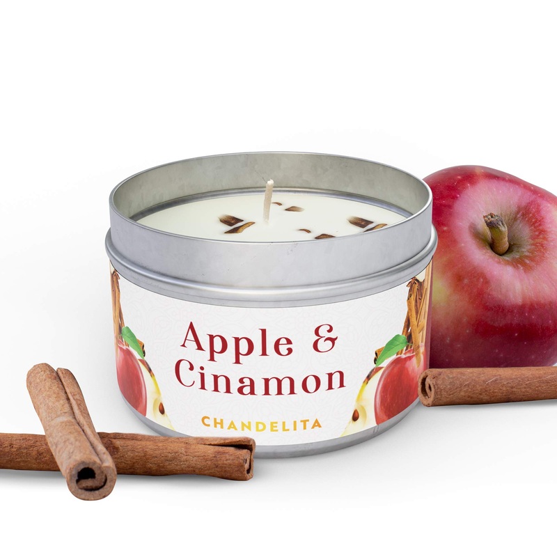 Chandelita fragrance candle made of cinnamon and apple with pieces to stimulate your mind to improve animation status to help concentration and as a natural aphrodisiac.