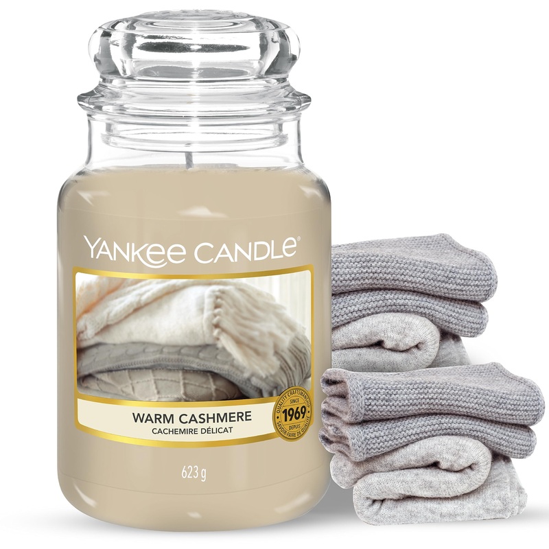 Yankee Candle fragrance candle – warm cashmere – candle with a long burning time for up to 150 hours large candle in the glass of warm cashmere warm cashmere