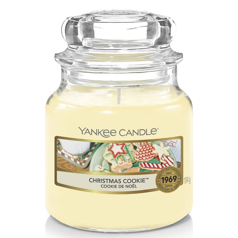 Yankee Candle scented candle in glass (small) | Christmas Cookie | Burn time up to 30 hours