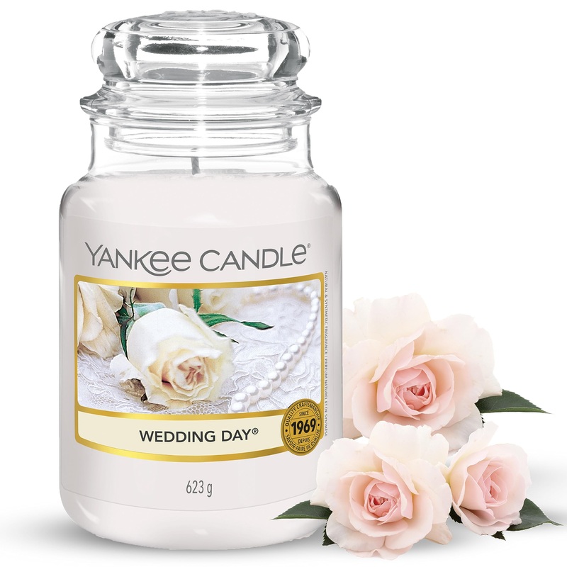 Yankee Candle scented candle large candle in a glass | Wedding Day | Burn time up to 150 hours Wedding Day large candle in a glass