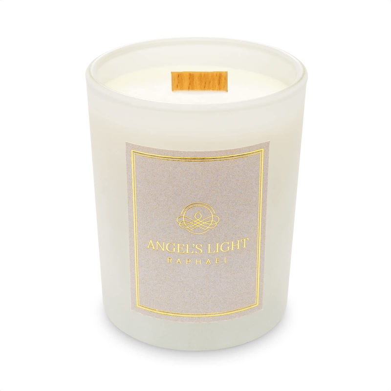 Angel’s Light Raphael – luxurious fragrance candle.Healing energy joie de vivre.Handmade.270g natural soy wax with essential oils.Sandalwood pine sage bergamot.WoodenRaphael Wooden Wick
