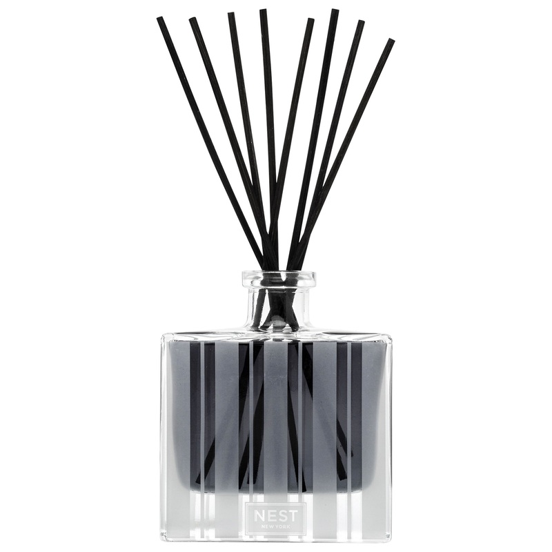 NEST New York Charcoal Woods Reed Diffuser – 5.9 oz / 175 mL