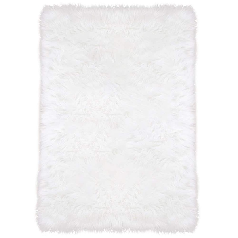 iliebe Sheepskin Faux Furry White 10 ft. x 14 ft. Cozy Rugs Area Rug YMWRC1012