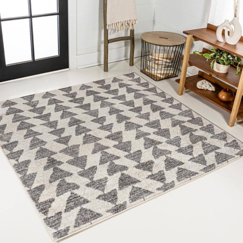 JONATHAN Y Aisha Moroccan Triangle Geometric Cream/Gray 4 ft. x 4 ft. Square Area Rug MOH206B-4SQ