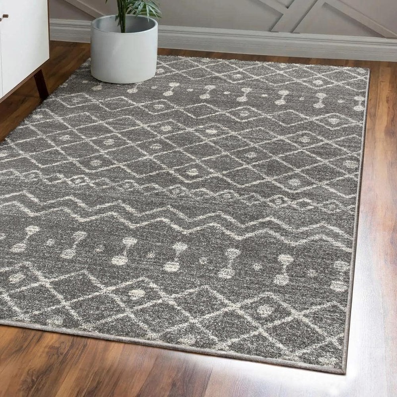 JONATHAN Y Aksil Moroccan Beni Souk Gray/Cream 4 ft. x 6 ft. Area Rug MOH208C-4
