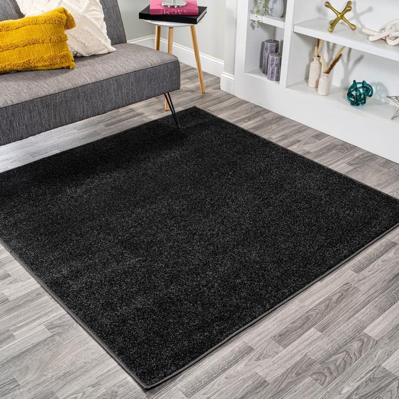 JONATHAN Y Haze Solid Low-Pile Black 7 ft. Square Area Rug SEU100I-7SQ