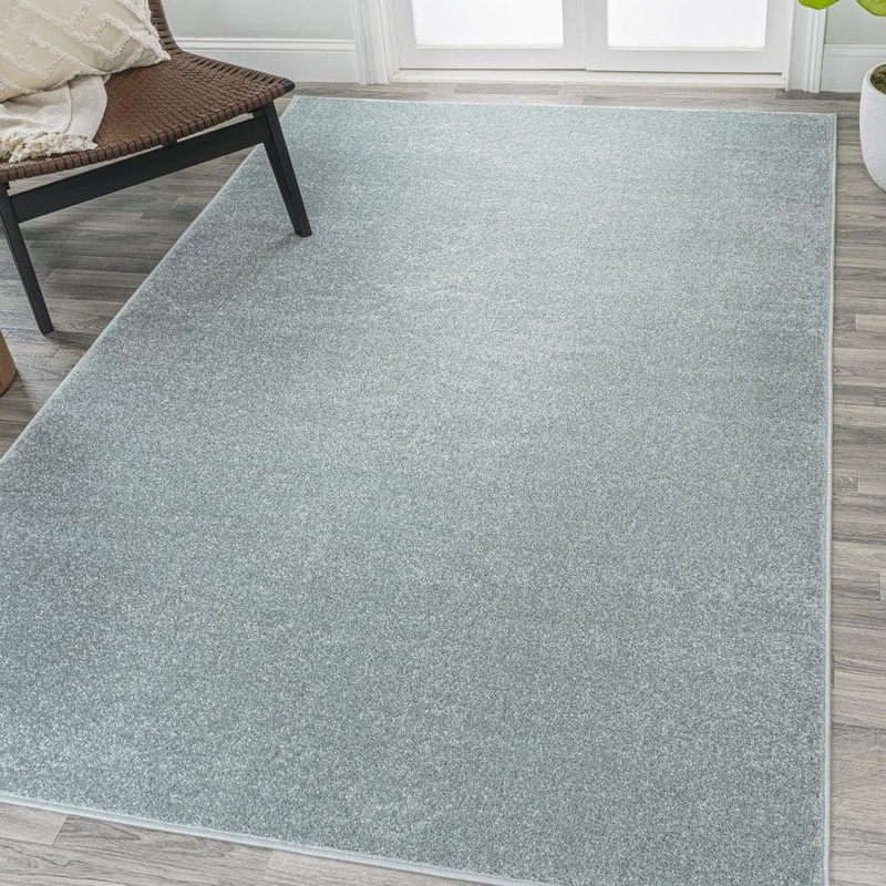 JONATHAN Y Haze Solid Low-Pile Light Blue 4 ft. x 6 ft. Area Rug SEU100S-4