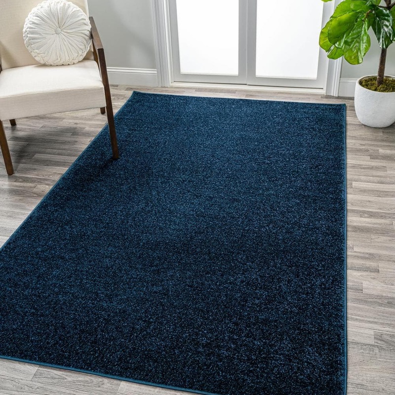 JONATHAN Y Haze Solid Low-Pile Navy 6 ft. x 9 ft. Area Rug SEU100C-6