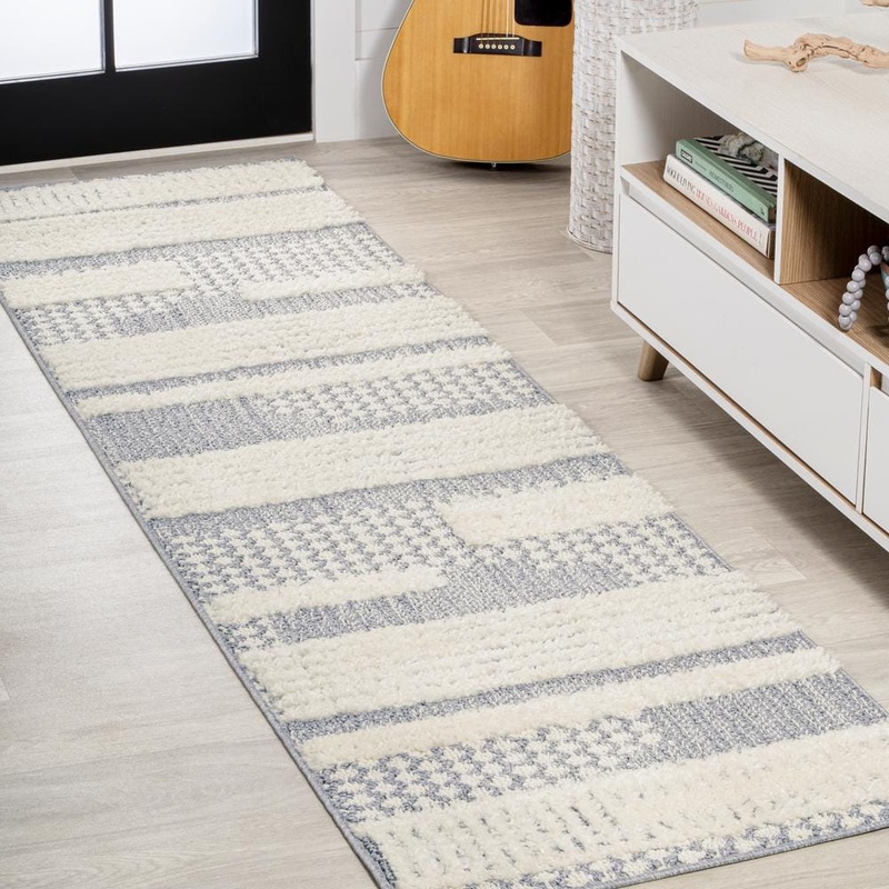 JONATHAN Y Kerstin Cream/Gray 2 ft. x 8 ft. Geometric High-Low Runner Rug SNT100A-28