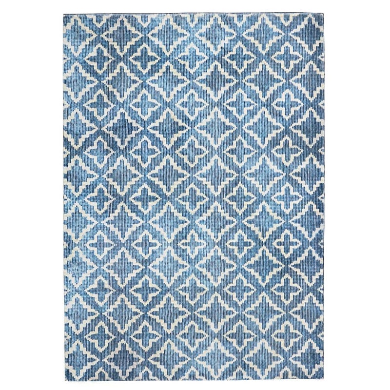 Linon Home Decor Marc Faux Rabbit Blue & White 3×5 Area rug THDR04376