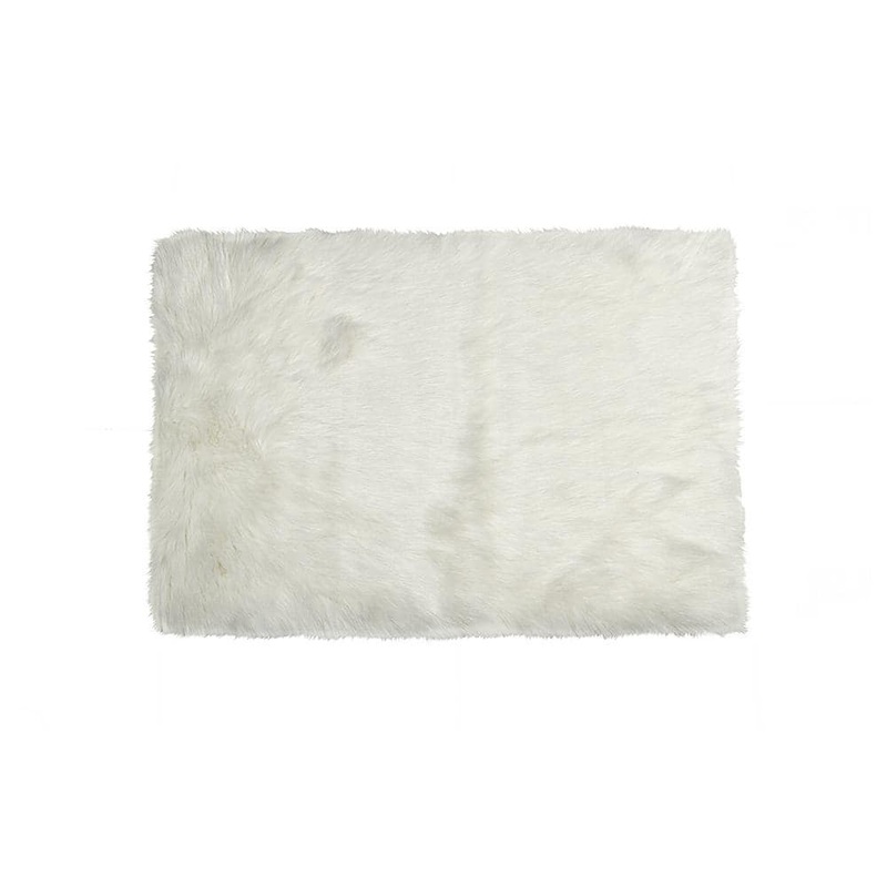 Luxe Faux Fur Hudson Off White 3 ft. x 5 ft. Faux Sheepskin Indoor Rug 676685029997