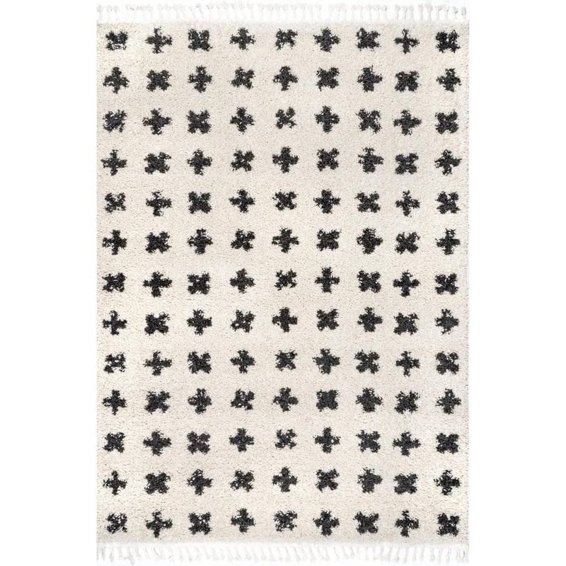 nuLOOM Fatima Cross Cozy Shag Tassel Off White 7 ft. x 9 ft. Transitional Area Rug GCDI18A-6709