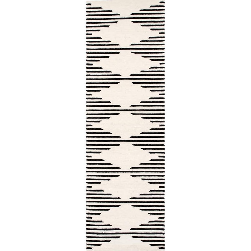 nuLOOM Flynne Ivory 2 ft. x 8 ft. Handmade Contemporary Wool Indoor Runner Rug MTTE01A-208