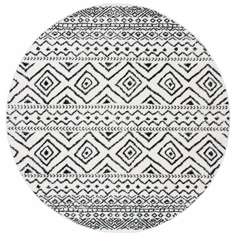 SAFAVIEH Tulum Ivory/Black 7 ft. x 7 ft. Round Geometric Diamonds Striped Area Rug TUL267D-7R