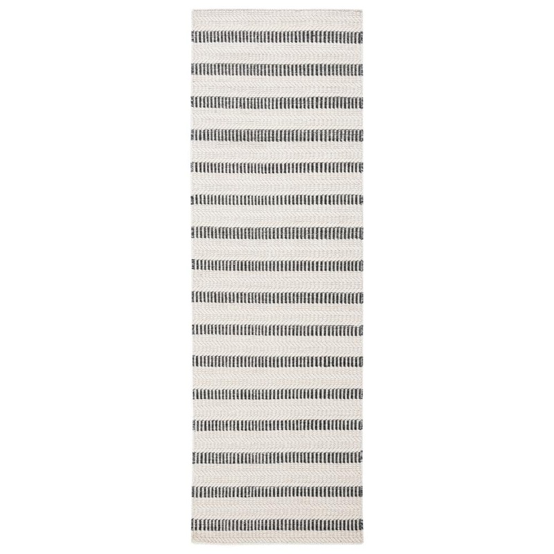 SAFAVIEH Vermont Black/Ivory 2 ft. x 8 ft. Striped Chevron Runner Rug VRM804Z-28